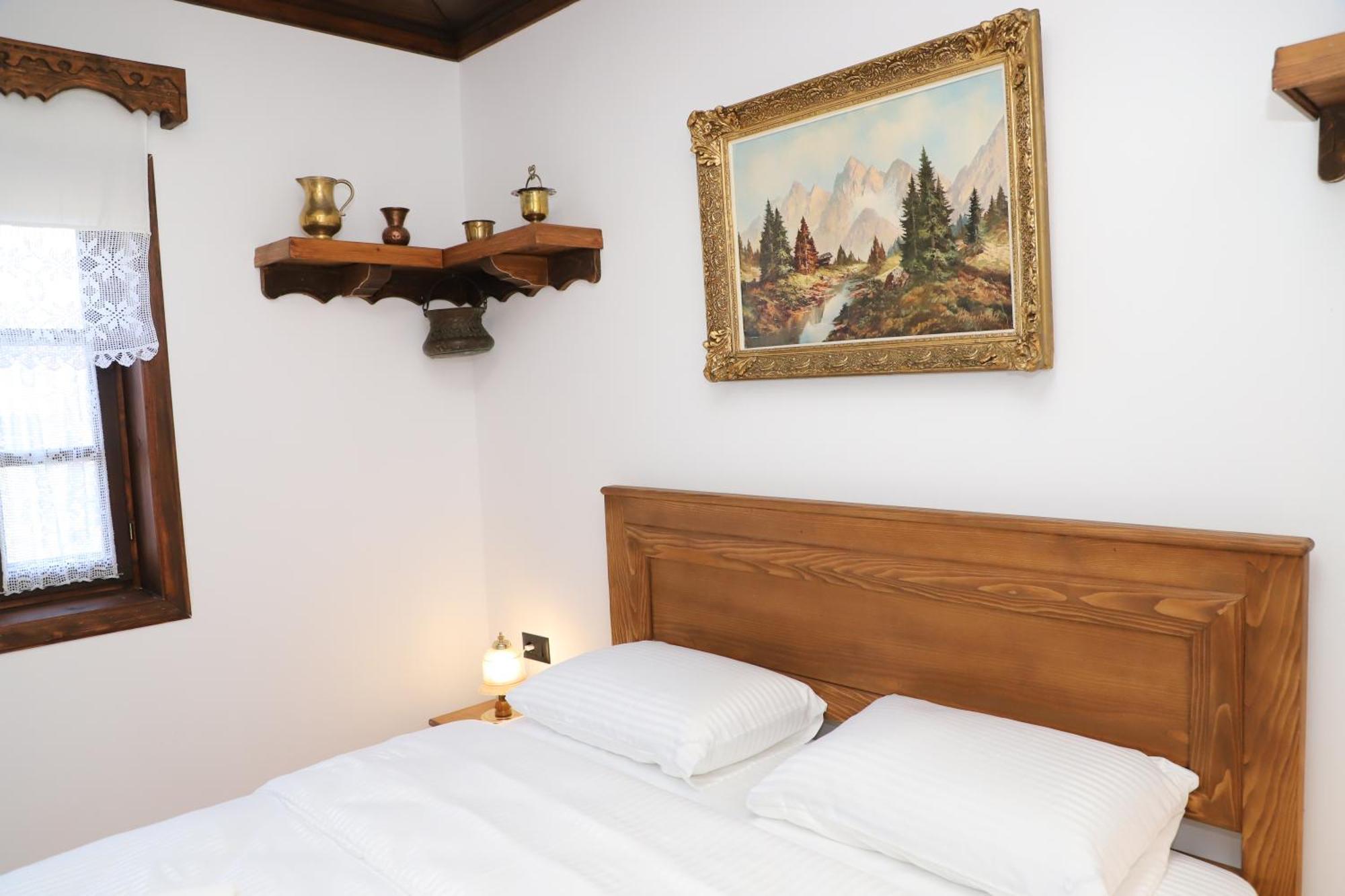 Vila Art Berat Castle Экстерьер фото